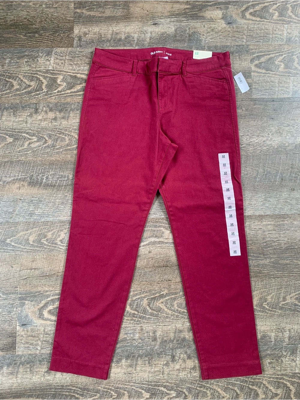 Old Navy Women’s Pixie Flat Front Deep Burgundy Workwear Chino Pants NWT
